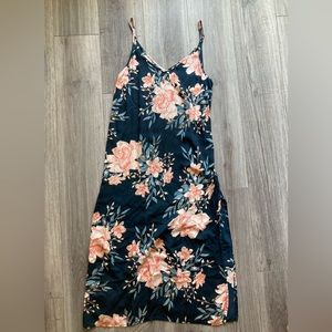 Black floral Billabong dress size small